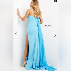 NWT- Absolutely beautiful aqua Jovani pageant/prom dress.